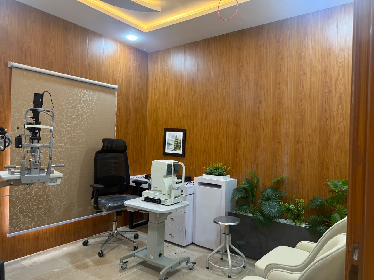 SightBridge consultant examination room